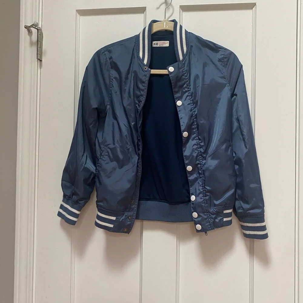 Baseball jacket - Picture 1 of 4